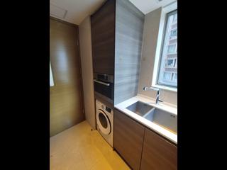 Sai Ying Pun - The Summa Block 1 07