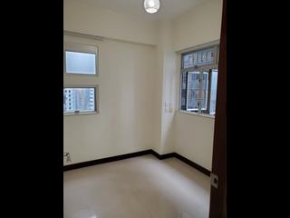 Wan Chai - Tonnochy Towers Block A 09