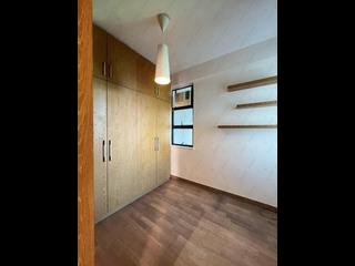 Mid Levels West - Scenic Heights Block 1 11