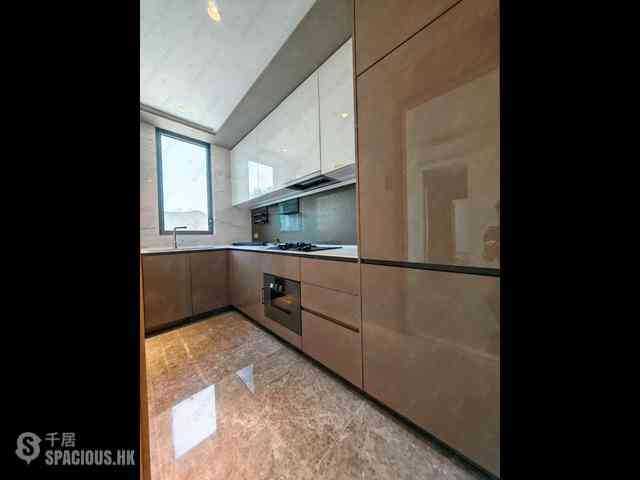Wong Chuk Hang - The Southside Phase 2 La Marina Tower 2B 04