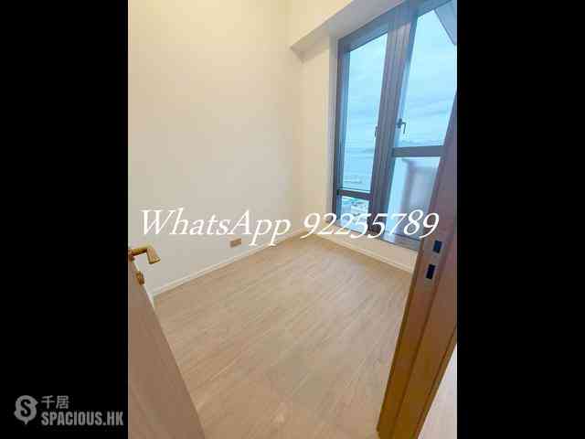 Sai Ying Pun - Des Voeux W Residence 06