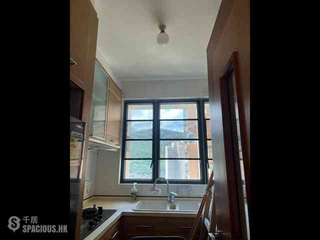 Tiu Keng Leng - Ocean Shores Phase 3 Block 15 05