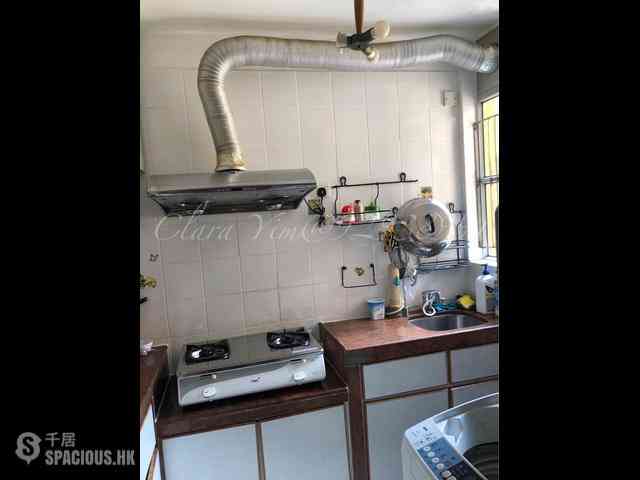 Chung Hom Kok - Lung Tak Court 04