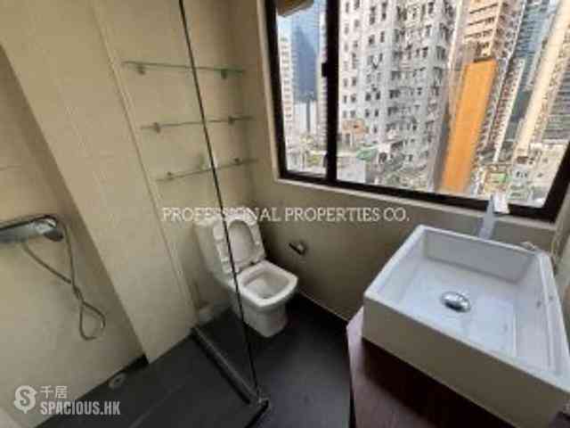 Soho - 22, Elgin Street 03