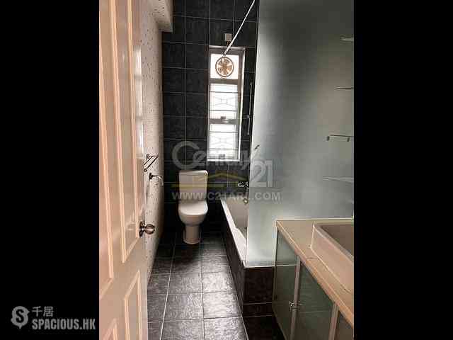 Mid Levels Central - Hong Lok Mansion 10
