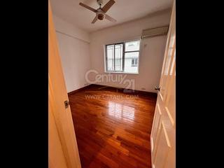 Mid Levels Central - Hong Lok Mansion 07