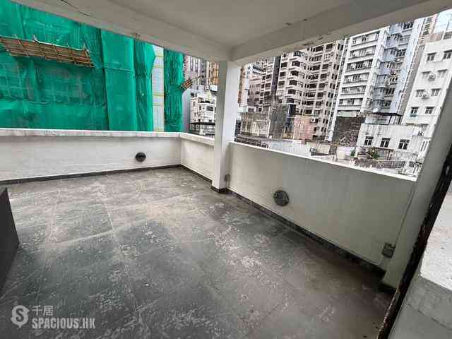 Soho - 22, Elgin Street 13