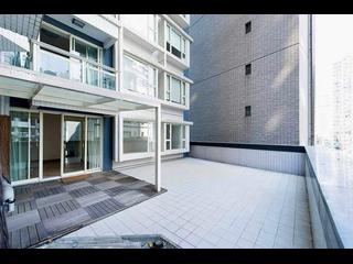 Soho - Centrestage Block 2 02