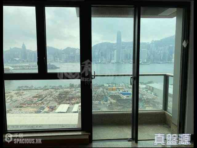West Kowloon - The Arch Sky Tower (Block 1) 07