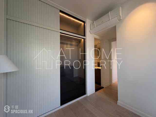 Sai Ying Pun - Island Crest 05