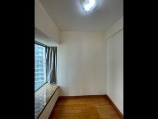 Sheung Wan - Queen's Terrace 08
