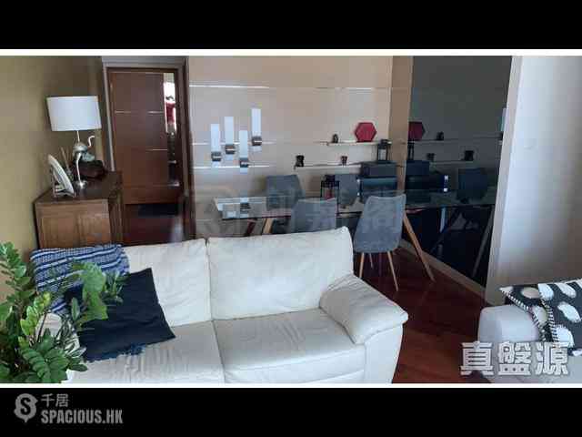 West Kowloon - The Arch Moon Tower (Block 2A) 01