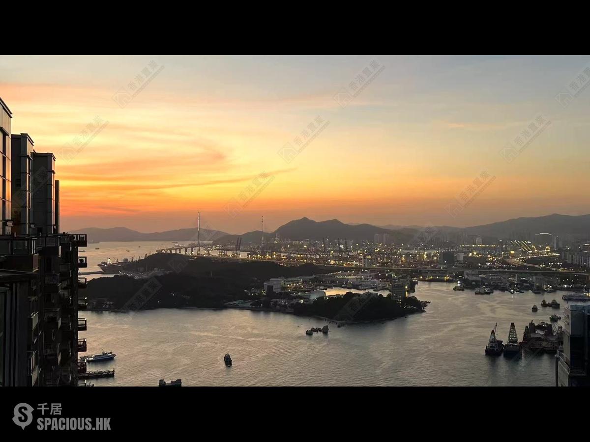 Tai Kok Tsui - One Silversea 01