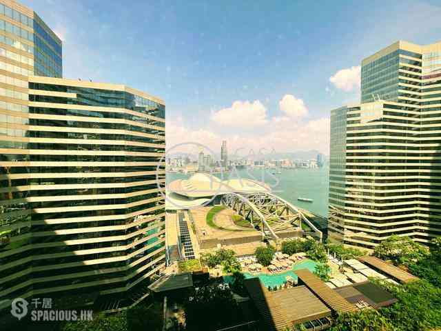 Wan Chai - Convention Plaza Apartments 04