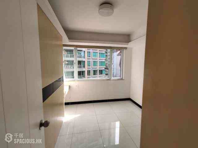 Mid Levels Central - Arts Building 03