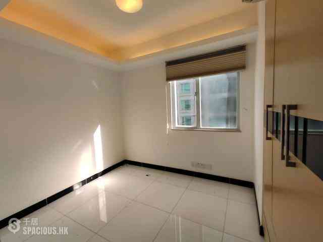 Mid Levels Central - Arts Building 08