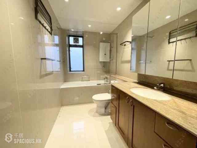 Mid Levels East - 80, Bamboo Grove 07