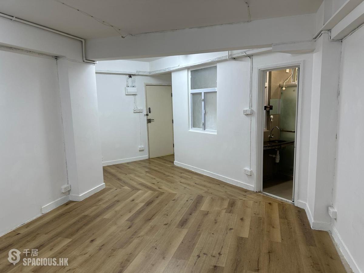 Sheung Wan - 3-5A, Jervois Street 01