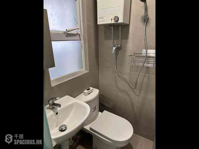 Sheung Wan - 3-5A, Jervois Street 07