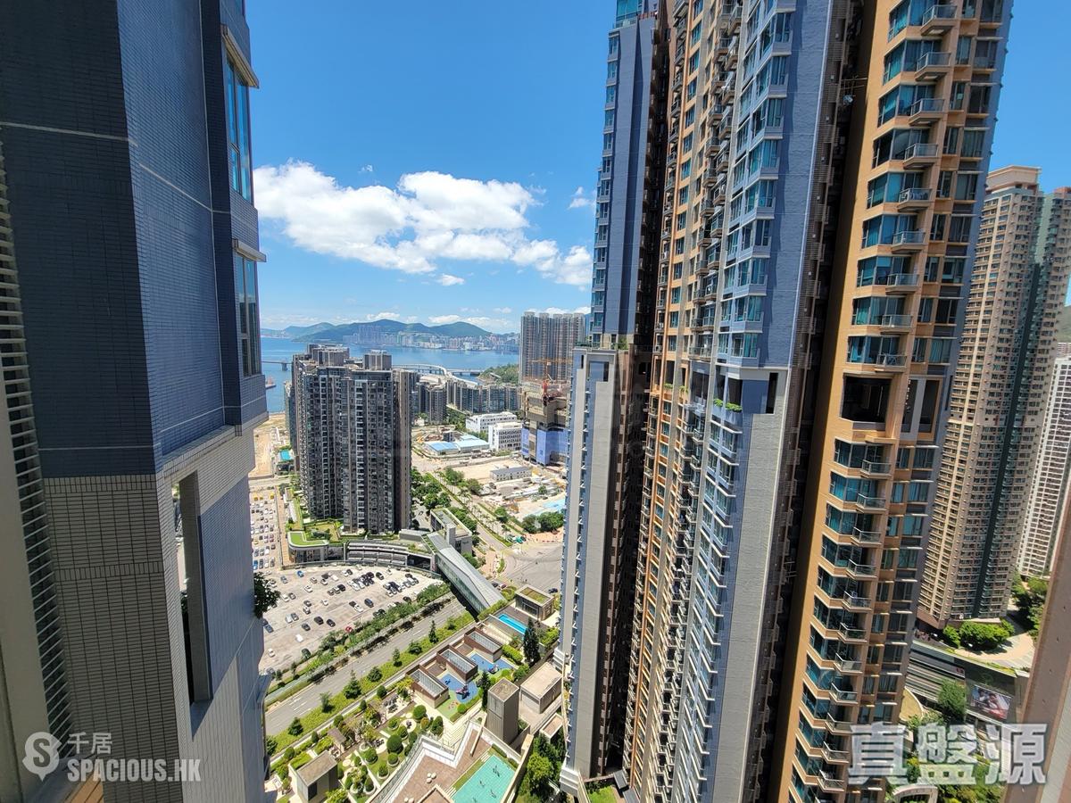 Tseung Kwan O - The Wings 01