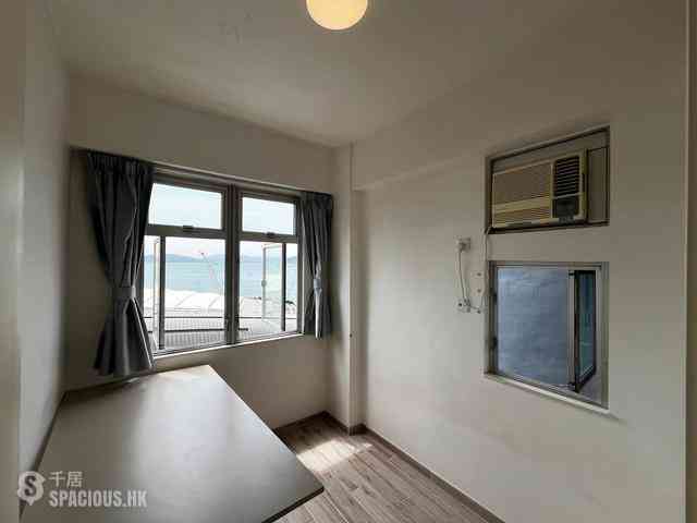 Shek Tong Tsui - Chester Court 06