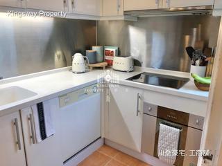 Mid Levels Central - Goldwin Heights 07