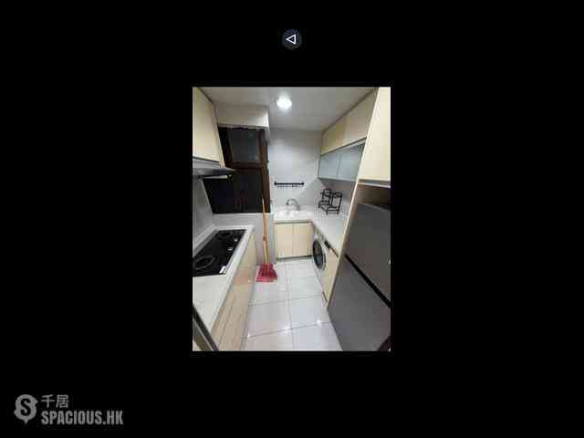 Sai Ying Pun - Kwong Fung Terrace Block 2 05