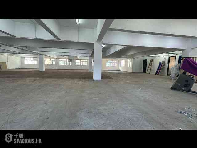 Kwai Chung - MAI SIK INDUSTRIAL BUILDING 10