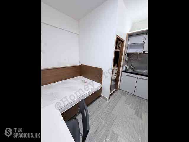 Causeway Bay - Cathay Mansion 05