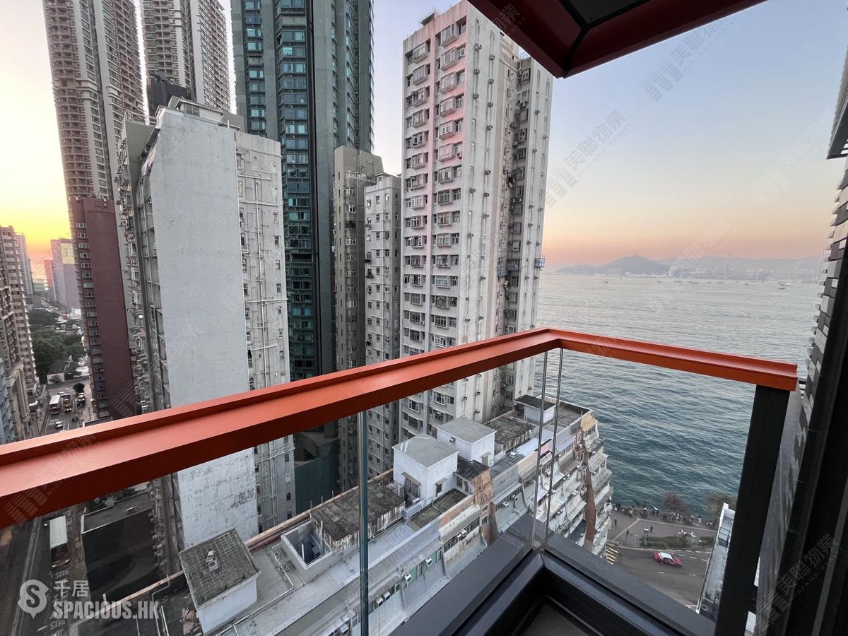 Kennedy Town - The Highline 01