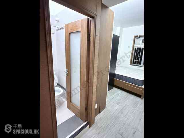 Causeway Bay - Cathay Mansion 02