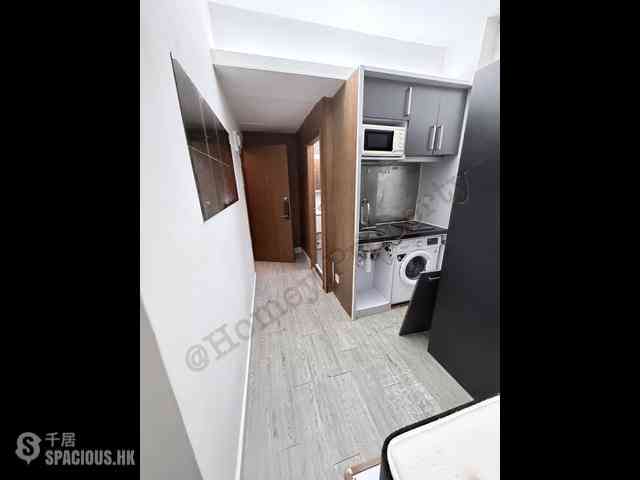 Causeway Bay - Cathay Mansion 08