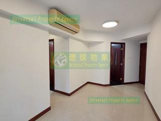 Kennedy Town - The Merton Tower 1 04