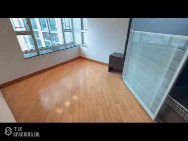 West Kowloon - Sorrento Phase 1 Block 5 07