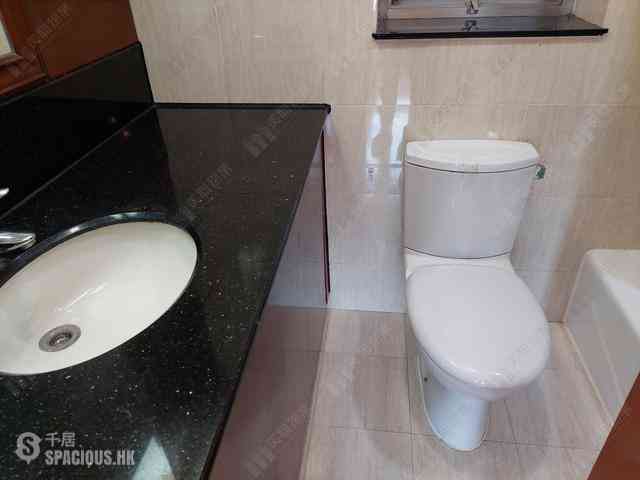 West Kowloon - Sorrento Phase 1 Block 5 09
