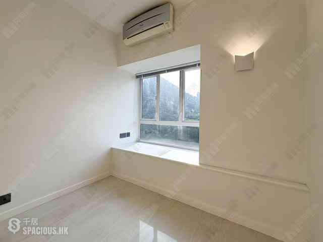 Mid Levels Central - Blessings Garden 28