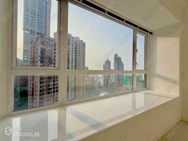 Mid Levels Central - Blessings Garden 16
