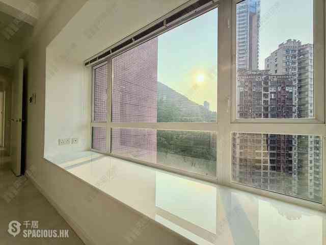 Mid Levels Central - Blessings Garden 15
