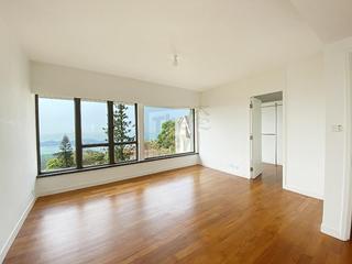 The Peak - Mount Austin Estate 05
