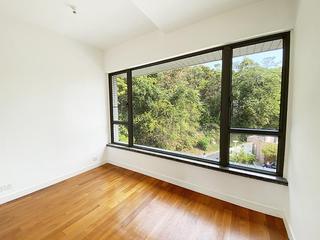 The Peak - Mount Austin Estate 09