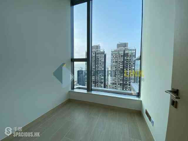 Sai Ying Pun - Upper Manor 08