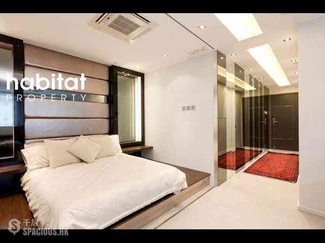 Sheung Wan - Welland Building 09