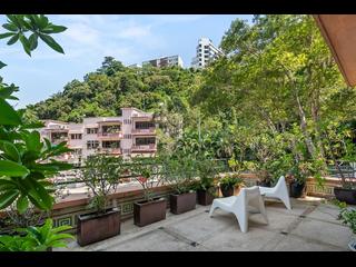 Happy Valley - 1-4, Briar Avenue 02