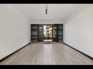 Happy Valley - 1-4, Briar Avenue 04
