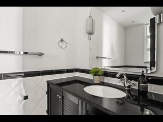 Happy Valley - 1-4, Briar Avenue 11
