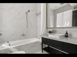 Happy Valley - 1-4, Briar Avenue 13