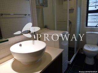 Happy Valley - King Inn Mansion 07