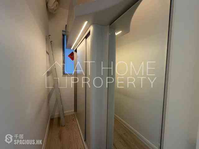 Sai Ying Pun - Island Crest 12