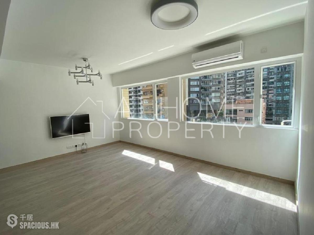 Mid Levels Central - Carlos Court 01