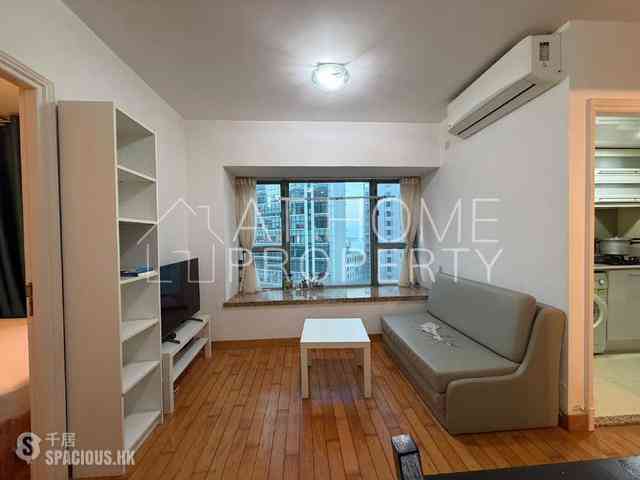 Sheung Wan - Queen's Terrace 01